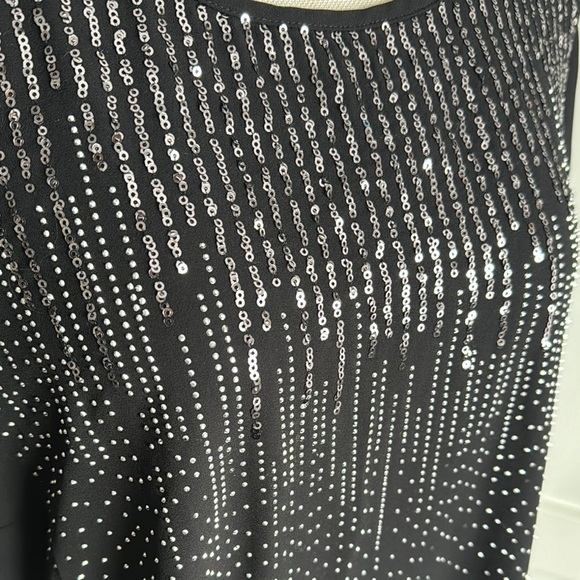 Torrid Black Sequin Abbey Blouse with Crew Neck and Short Sleeves - Picture 5 of 12